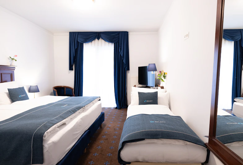 Dreibett Komfort Zimmer - Select Hotel Prinz Eugen Wien